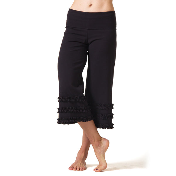 Wisdom Ruffled Yoga Capris - Black